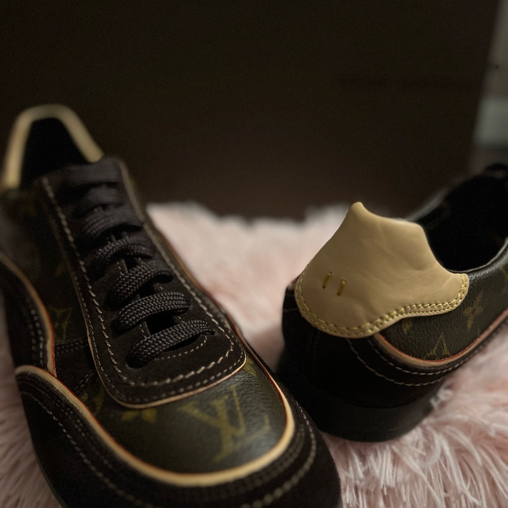 Brand new REAL LOUIS VUITTON shoes - Picture 10 of 11